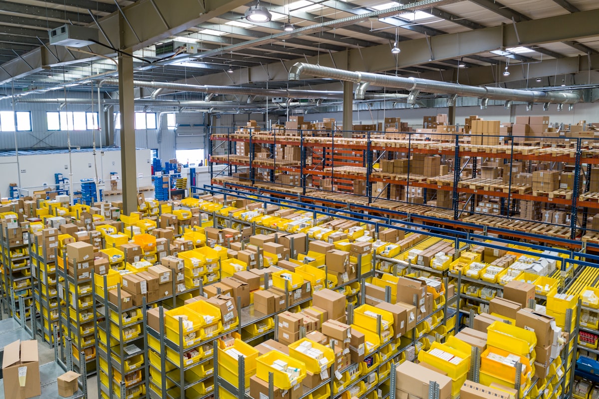 Amazon FBA prep labeling palletizing shipping from China